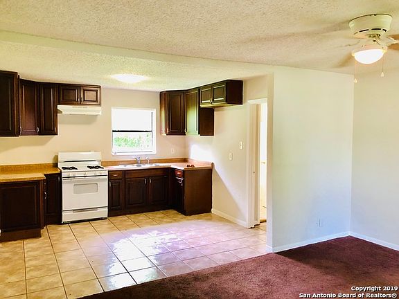 3rd image of 345 Charcliff Dr