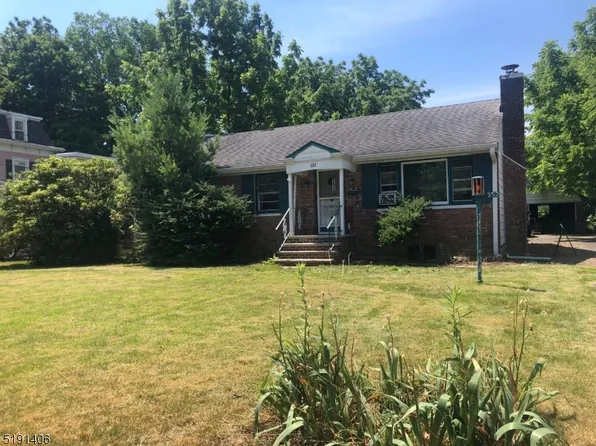 352 Woodland Rd, Madison Boro, NJ 07940