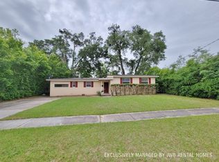 6520 Lenczyk Dr, Jacksonville, FL 32277