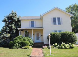 108 Catherine St, Washington, IL 61571