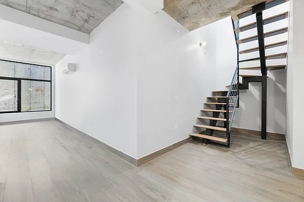 Rented by REAL New York | media 56