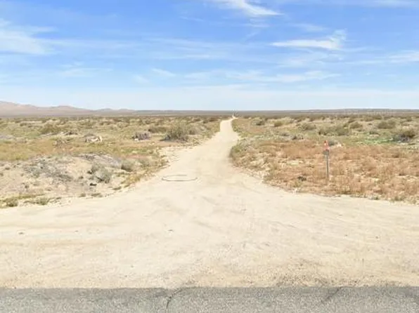 Corner Ave #N, Palmdale, CA 93591