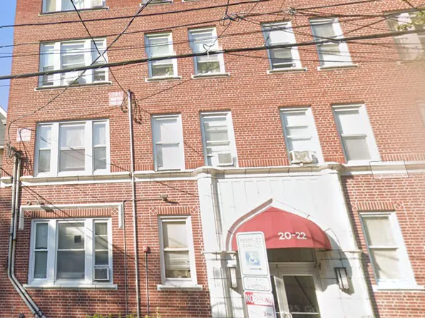 21-22 Emory Street image 1 of 8