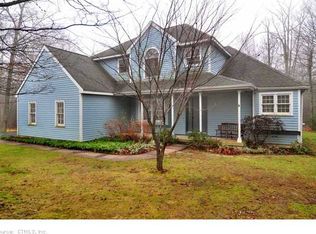 15 Fielding Woods Rd, West Granby, CT 06090