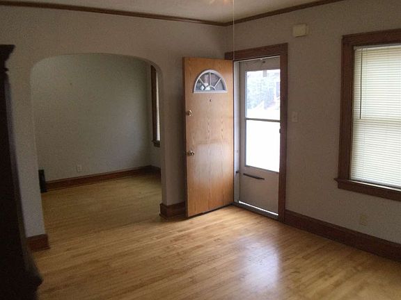 3rd image of 1301 Madison Ave Unit 1
