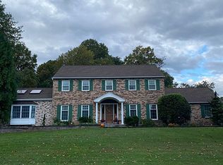 259 New Castle Dr, Reading, PA 19607