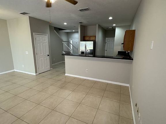 2nd image of 8146 Stone Leaf Ln