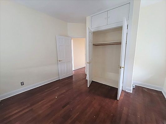 5th image of 159 2nd Ave APT 15