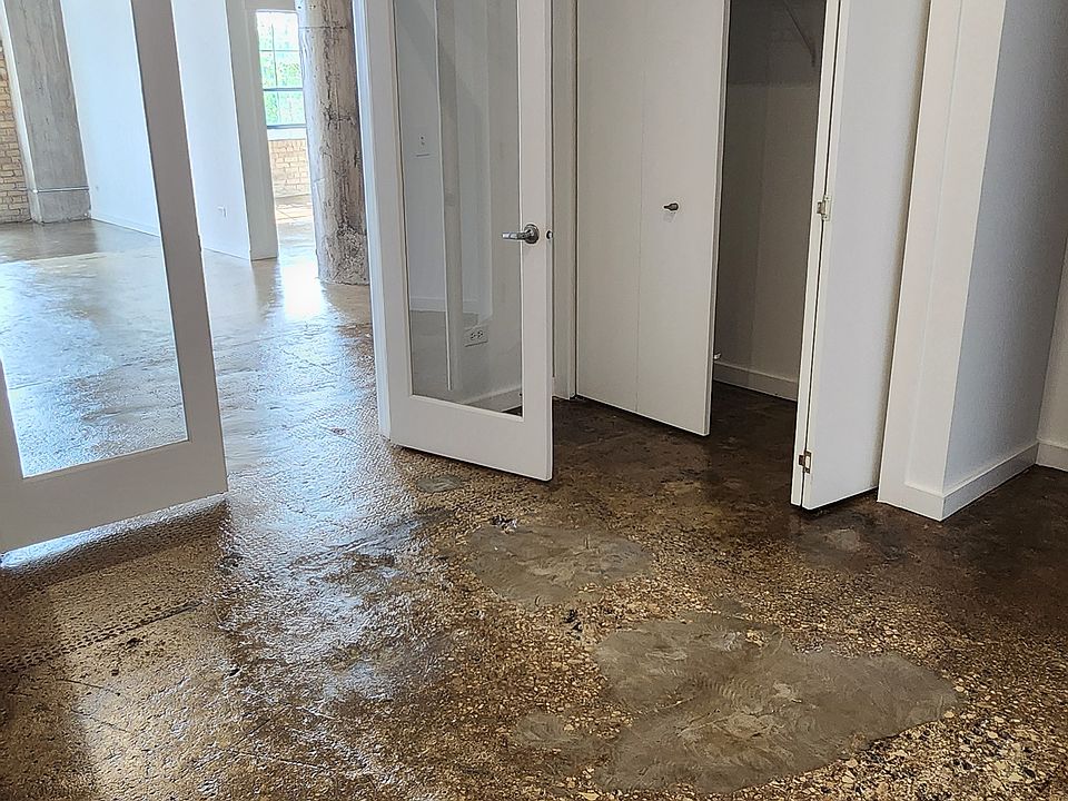 1st image of 2625 W Washington Blvd #316