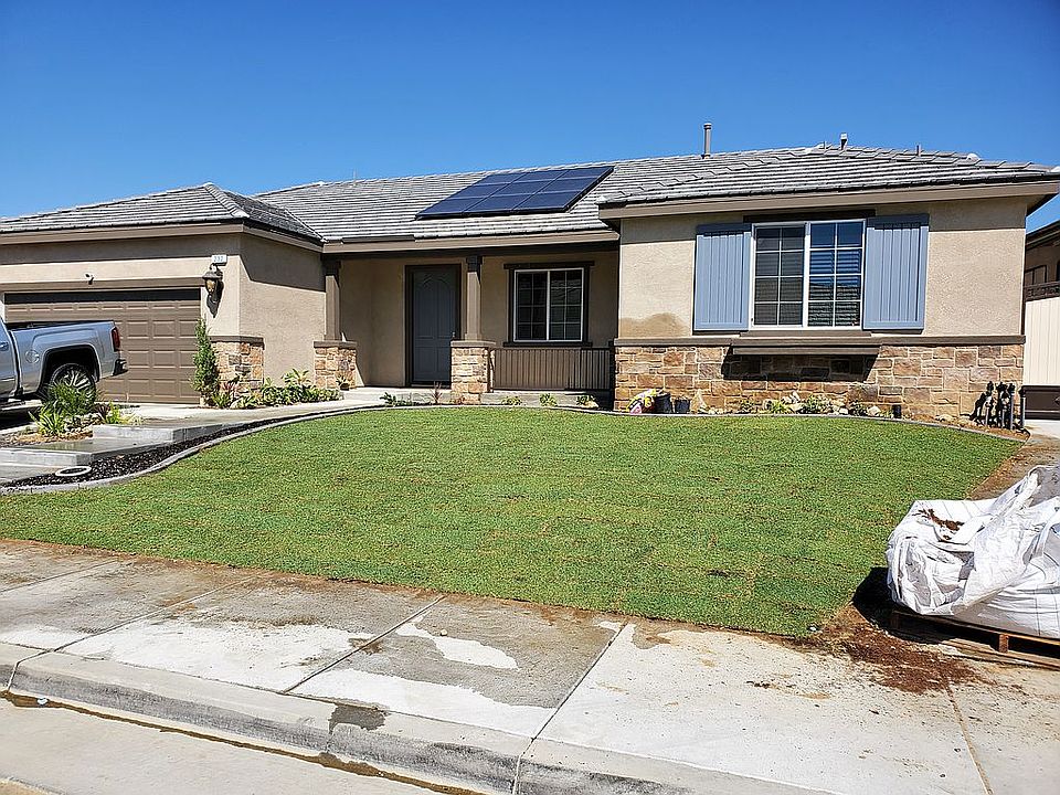 2nd image of 232 Singleton Canyon Rd