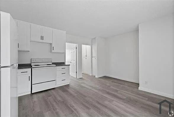 4063 Nicolet Ave #14 — Photo 7