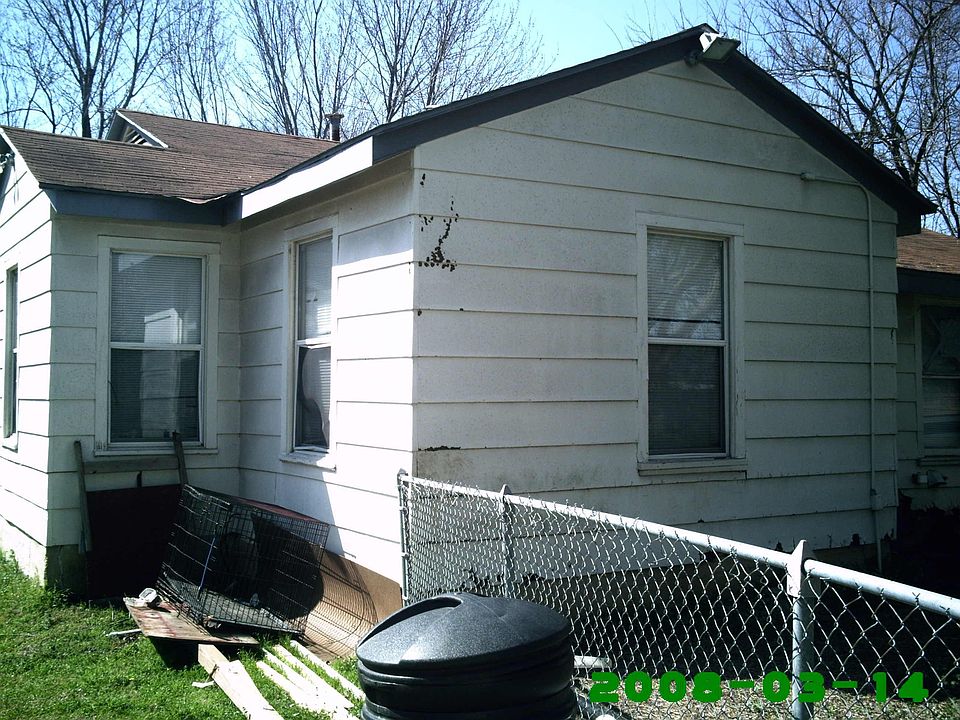 2nd image of 3909 Menn St
