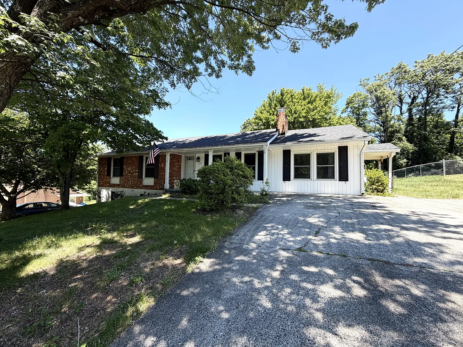 1125 Sheffield Drive - 1 — Photo 3