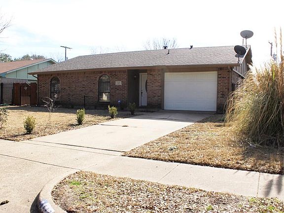2nd image of 537 N Holiday Dr