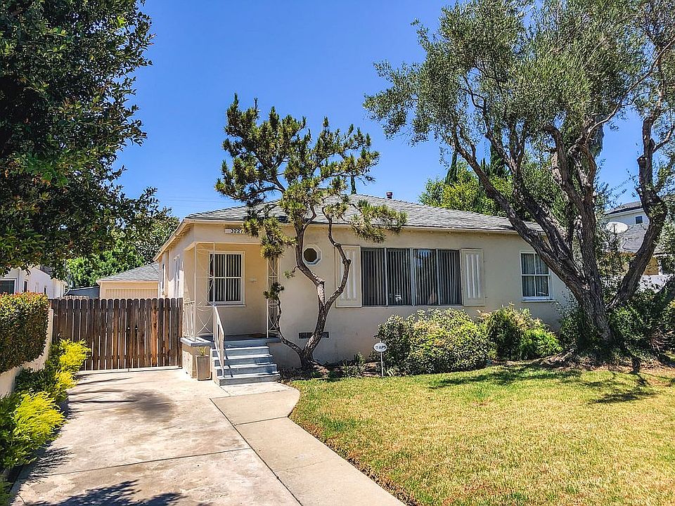 1st image of 3227 Castle Heights Ave