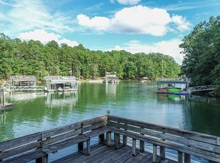 3501 Monroe Cir, Gainesville, GA 30506