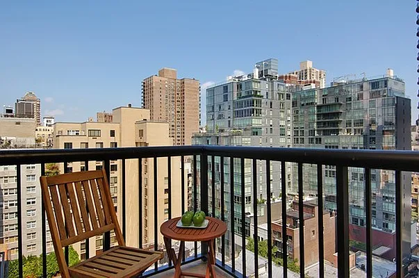 Rented by Corcoran | media 13