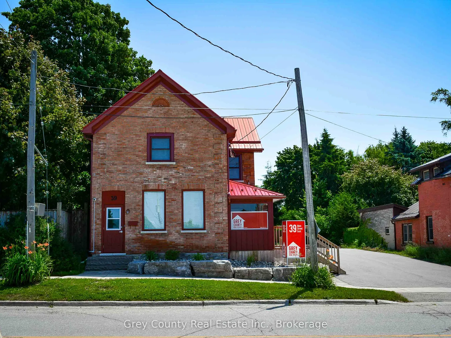 1 bed, $1,600 — Photo 1