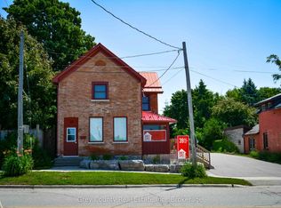 39 Main St E #B, Grey Highlands, ON N0C 1H0