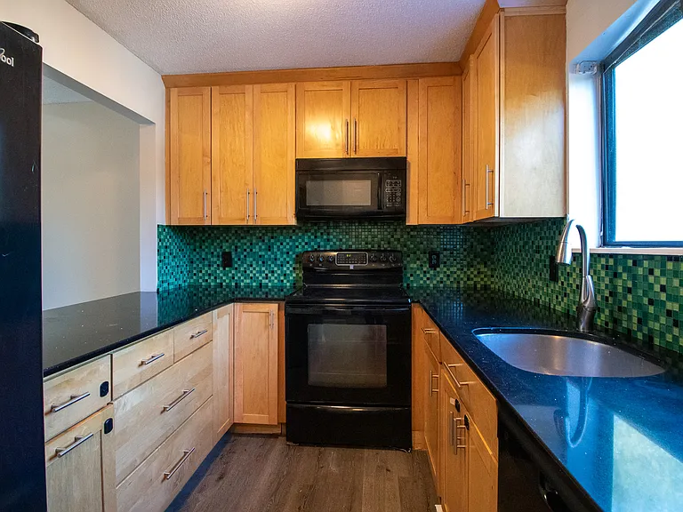 509 Woodward Ave #509 — Photo 6