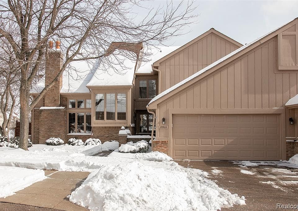 1st image of 37920 N Laurel Park Dr #90