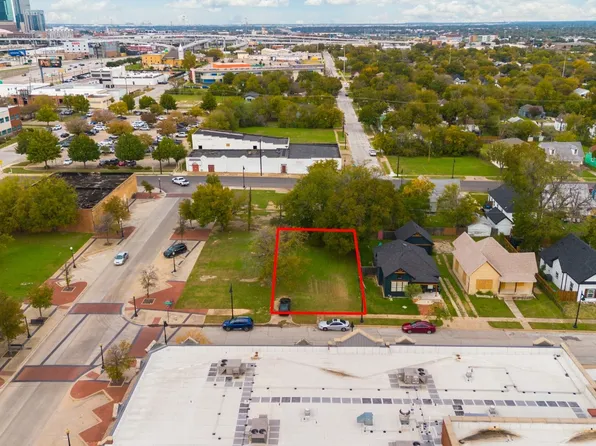 907 E Humbolt St, Fort Worth, TX 76104