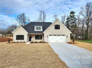 31 Tucker St, Stanfield, NC 28163