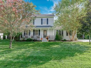 14 Geneva Dr, Queensbury, NY 12804