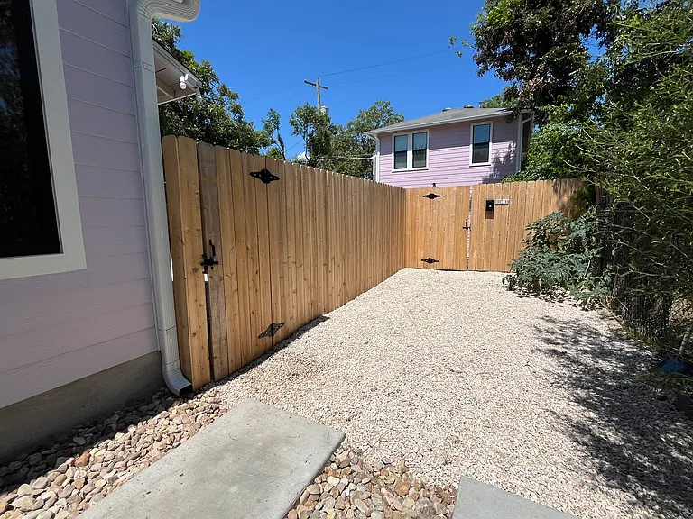 4412 Bellvue Ave — Photo 20