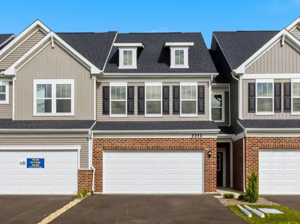 2212 Ryegrass Ln, Bolingbrook, IL 60490