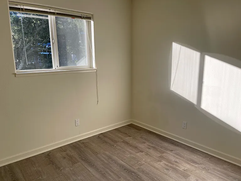 132 Lucille Way #A — Photo 7