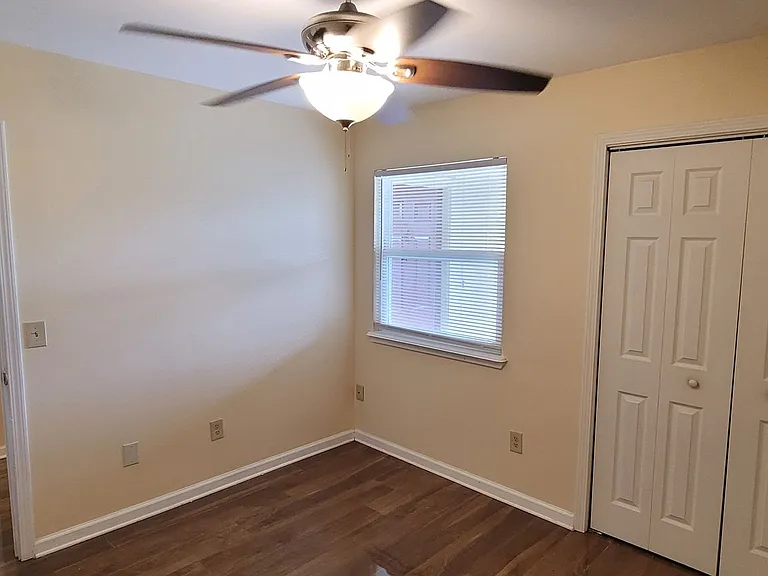 1319 Calabria Rd — Photo 19