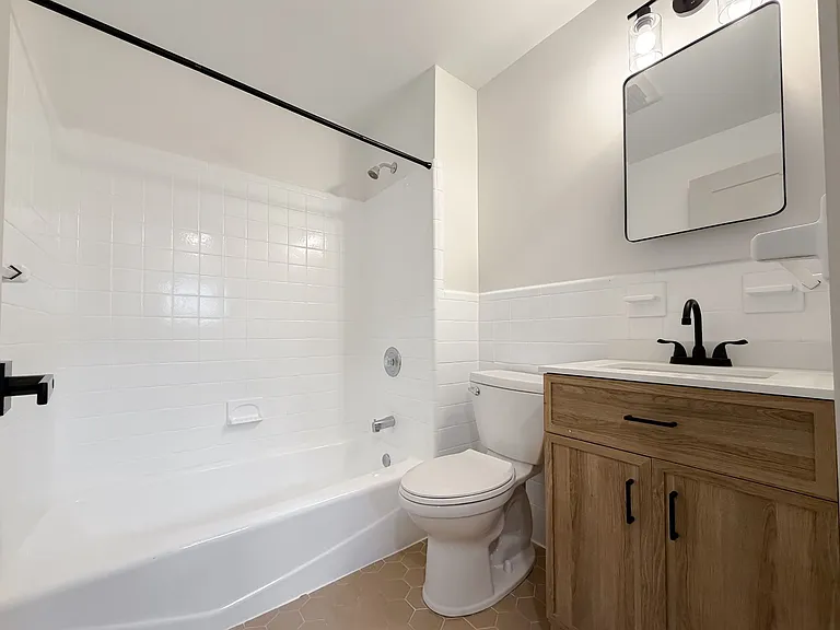 17985 Three Notch Rd #4 — Photo 8