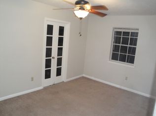 2217 Neyrey Dr, Metairie, LA 70001