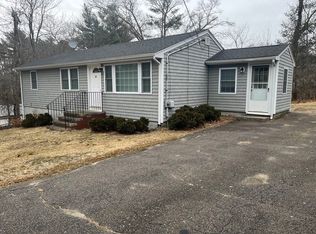 17 Loray Ave, Pembroke, MA 02359