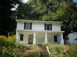 473 Cook St, Fayette City, PA 15438