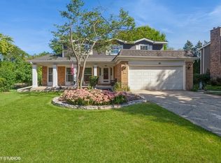 1547 Orth Ct, Wheaton, IL 60189