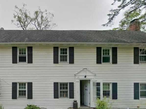 24 Oswego Rd