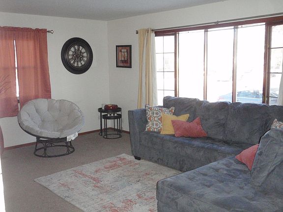 4th image of 5025 W Crawford Ave #5027