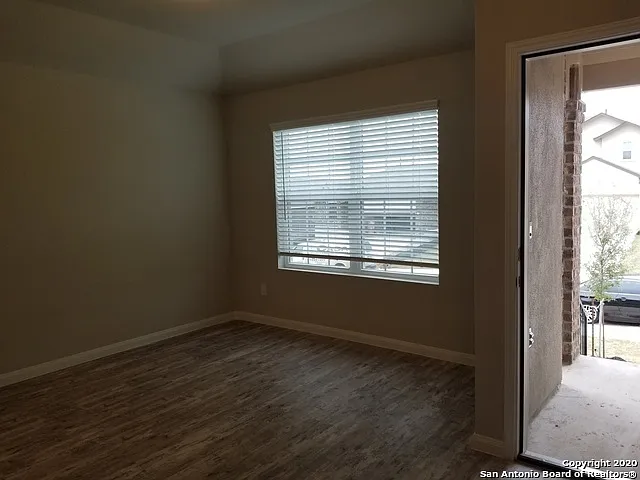 6114 Akin Pl — Photo 4