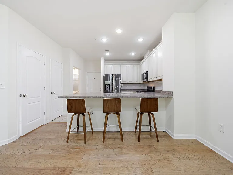 128 Wesmont Dr — Photo 10