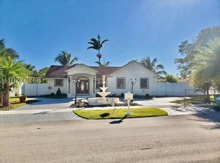 12540 SW 219th St, Miami, FL 33170