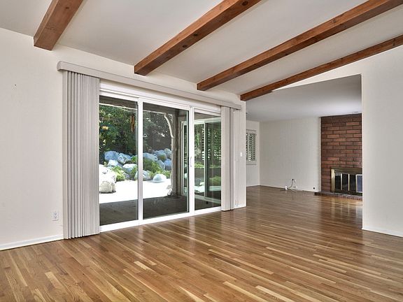 5th image of 4376 Charlemont Ave