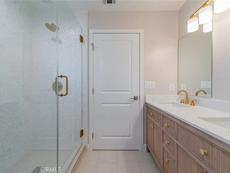 19420 Conway Springs Ln — Photo 32