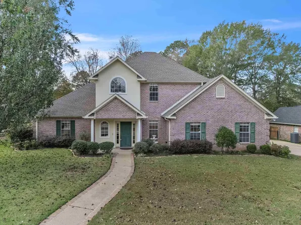 105 Willow Brook Dr, White Oak, TX 75693