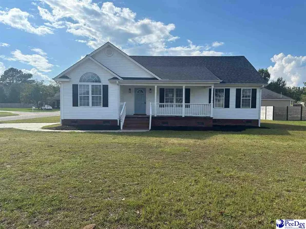 3699 W Pointe Dr, Florence, SC 29501