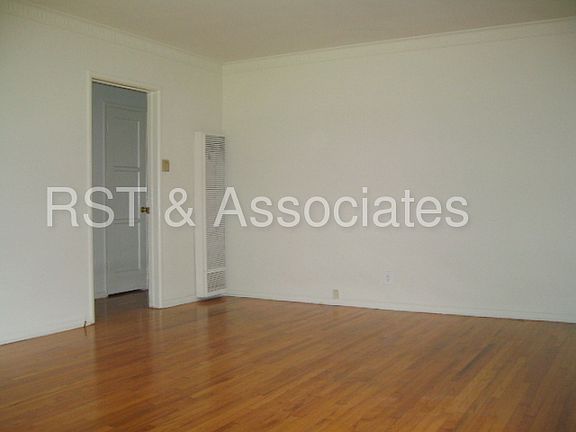 2nd image of 3192 S Barrington Ave APT E