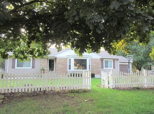 530 Willow Rd, Marengo, IL 60152