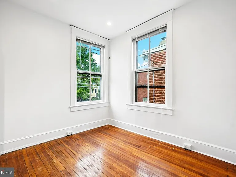 1411 King St #A — Photo 35
