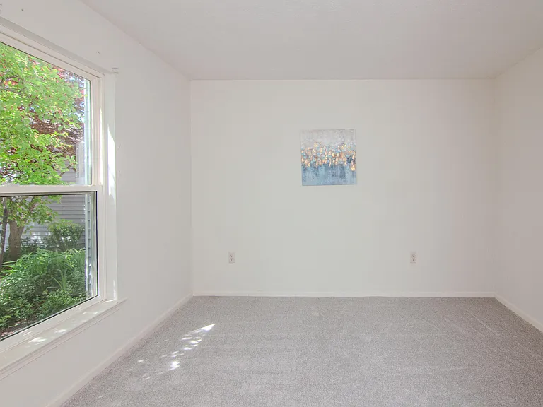 1704 Weatherstone Dr — Photo 27